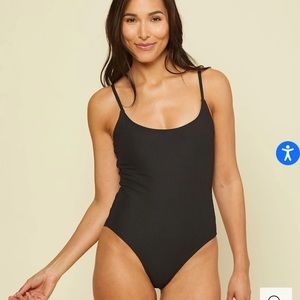 Andie “Amalfi” bathing suit in ribbed black